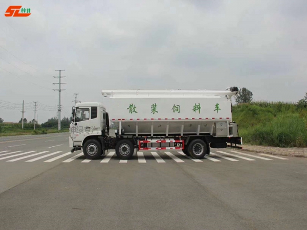 神绿5250ZSLDL5饲料车（天锦三轴30方）